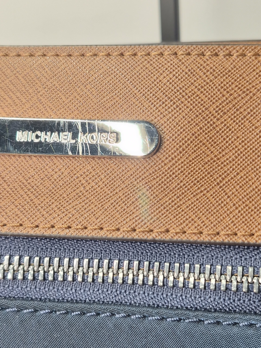 Michael Kors Navy Nylon Saffiano Leather Tote Bag Work Laptop Shoulder Bag - Picture 9 of 16